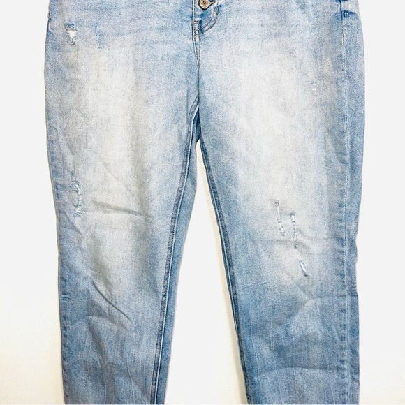 KanCan Light Wash High Rise Button Fly Cropped Straight Leg Jeans 29 Women’s - Picture 5 of 14